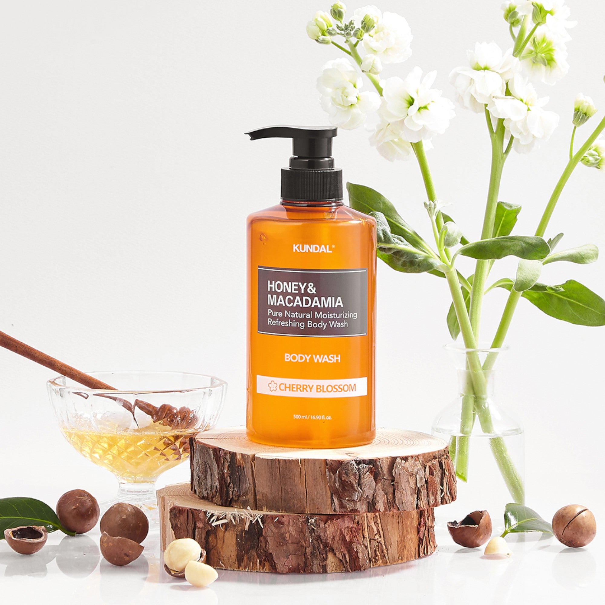 KUNDAL HONEY & MACADAMIA Cherry Blossom erfrischendes Körperwaschgel 500 ml #2