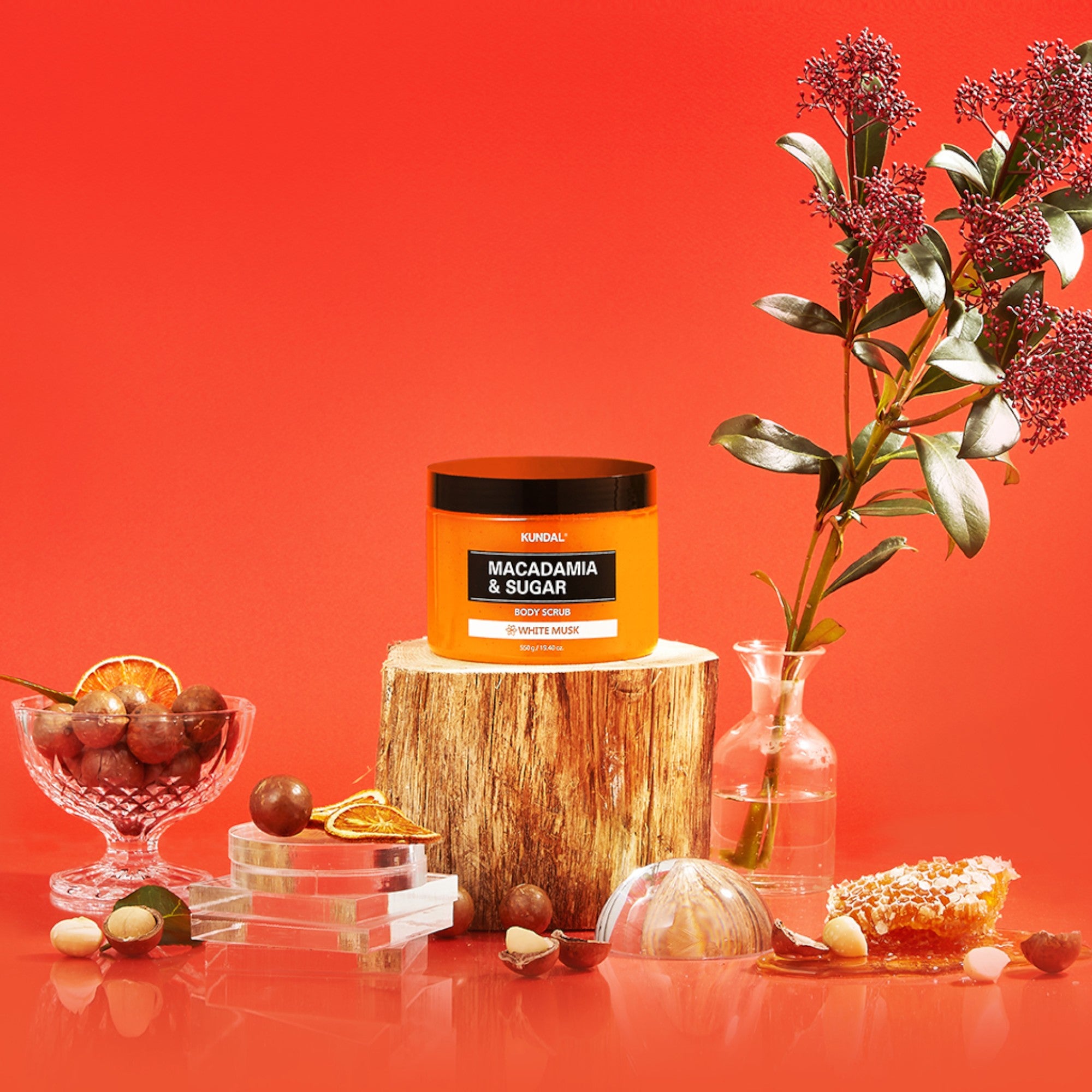 KUNDAL MACADAMIA & SUGAR BODY SCRUB Körperpeeling mit weißem Moschus und Zucker, 550 g #3