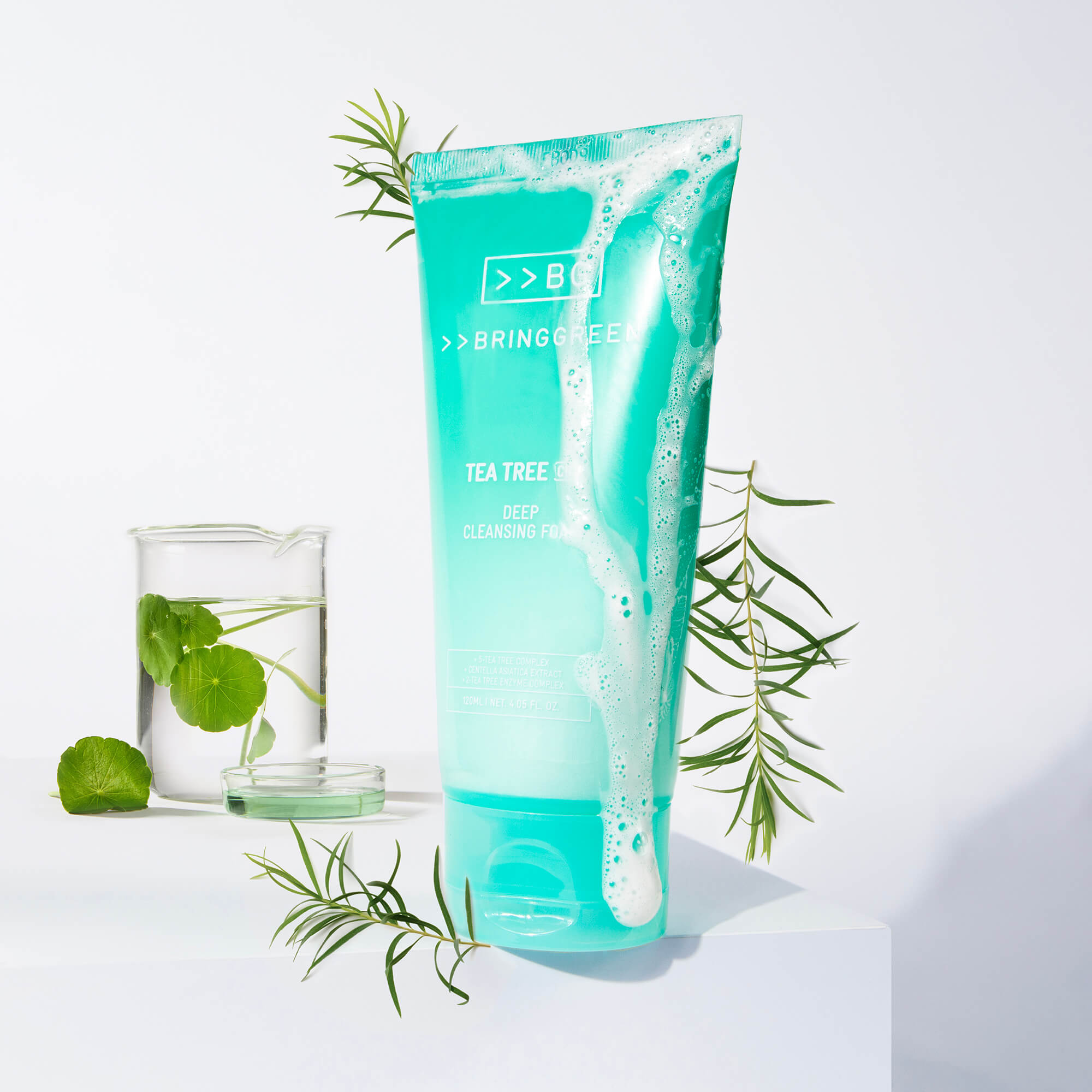 BRINGGREEN Tea Tree Cica Deep Cleansing Foam – Głęboko oczyszczająca pianka do mycia twarzy z drzewem herbacianym i cica 120 ml #3