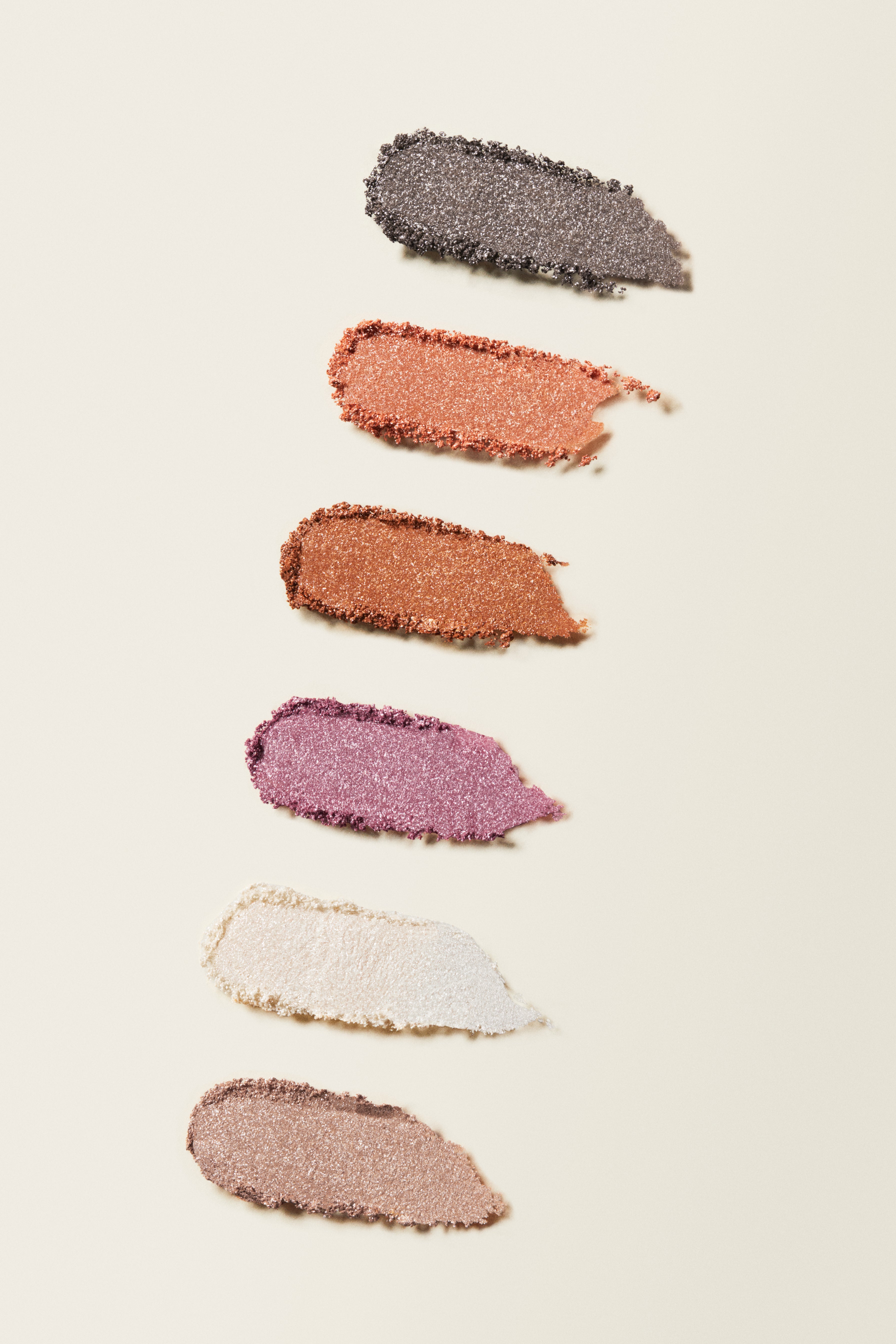 LAKA MONO EYESHADOW Cień do powiek z wykończeniem glitter 1,8 g